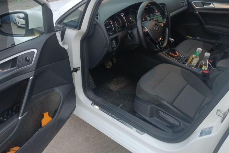 Used Volkswagen Golf 2018 230TSI Automatic Comfort Model
