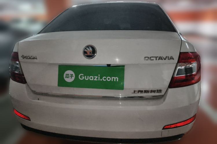 Used Skoda Octavia 2017 1.6L Automatic Smart Drive Edition