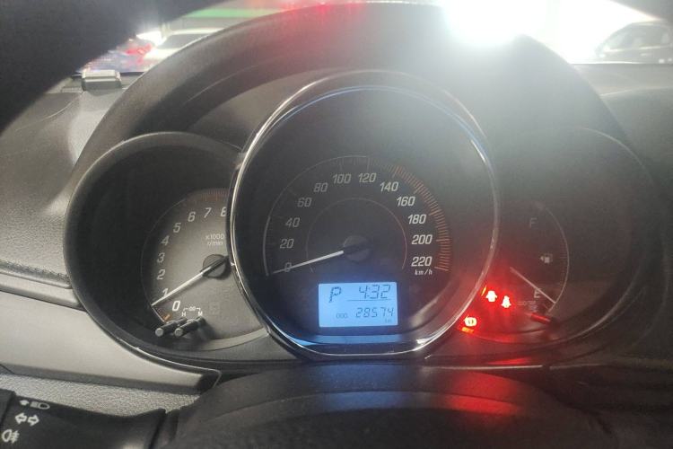 Used Toyota YARiS L 2020 X-Trail X 1.5L CVT Leading Edition
