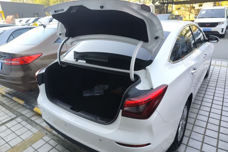 Used Changan Eado 2019 Blue Whale Edition 280T GDI DCT High-Speed Model