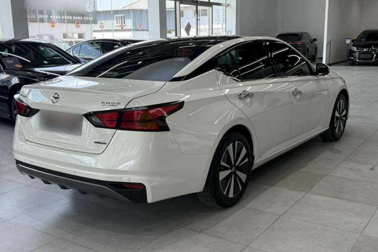 Used Nissan Teana 2020 Revised Version 2.0T XL Upper AD1 Smart Navigation Edition
