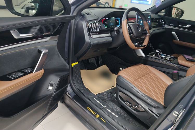 Used BYD Tang New Energy 2021 DM-i 112KM Prestige Model
