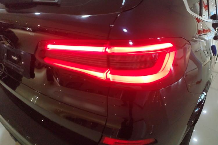 Used BMW X5 2022 Restyled xDrive 30Li M Sport Package
