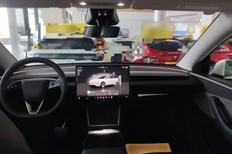 Used Tesla Model Y 2025 Rear-Wheel Drive First Edition