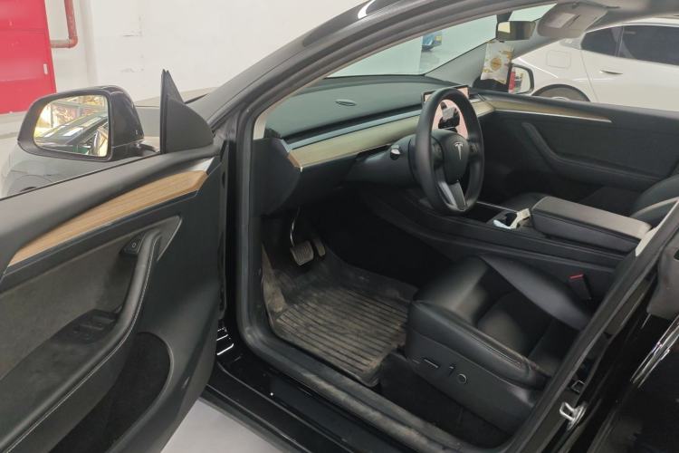 Used Tesla Model Y 2022 Revised Version Long-Range All-Wheel Drive
