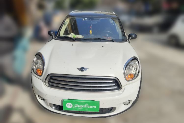 Used  Countryman 2014 1.6L COOPER Fun
