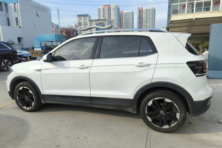 Used Volkswagen Tacqua 2021 200TSI DSG JoyConnect Edition
