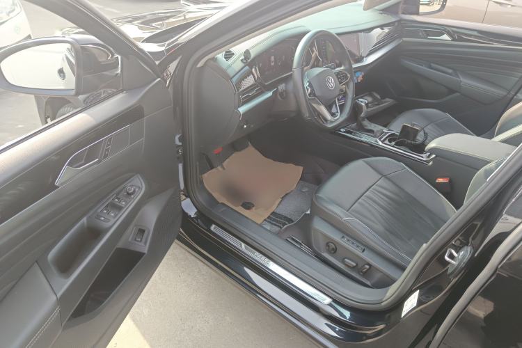 Used Volkswagen Passat 2022 330TSI Luxury Edition
