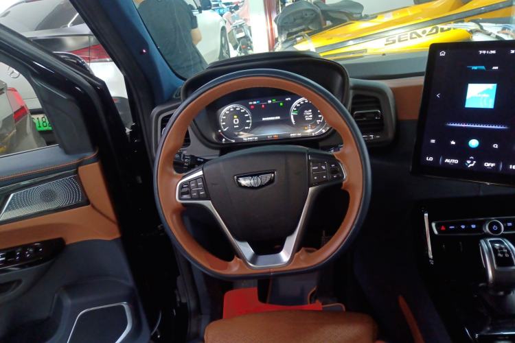 Used  TX 2022 TX5 Extended-Range Space Enjoyment Edition
