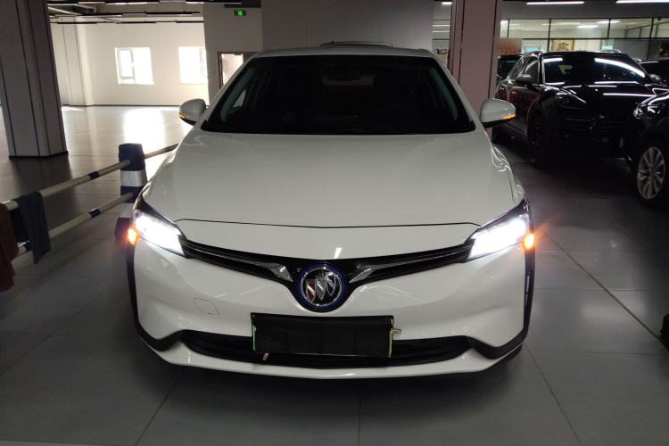 Used Buick Velite 6 2023 430km Range Commuter Version
