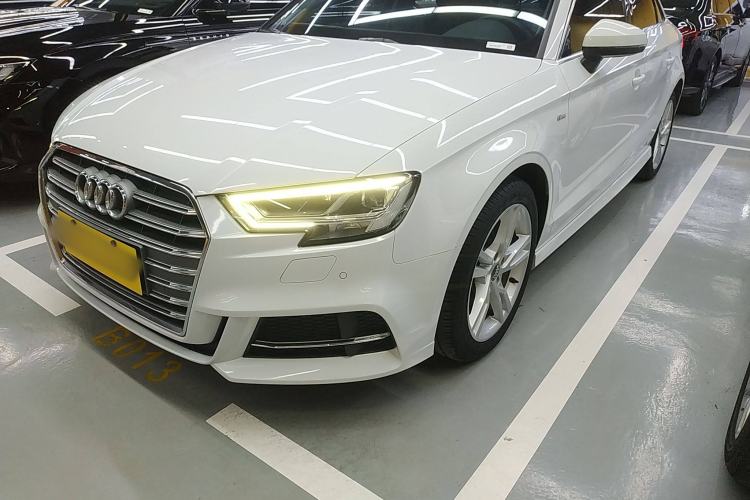 Used Audi A3 2020 Limousine 35 TFSI Fashion Edition China VI Emission Standard