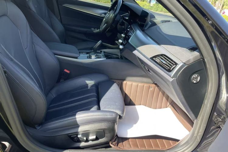 Used BMW 5 Series 2020 525i M Sport Package
