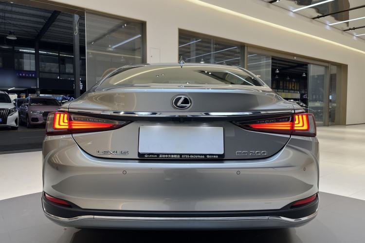 Used Lexus ES 2023 200 Excellence Edition