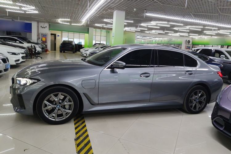 Used BMW i3 2022 eDrive 35 L
