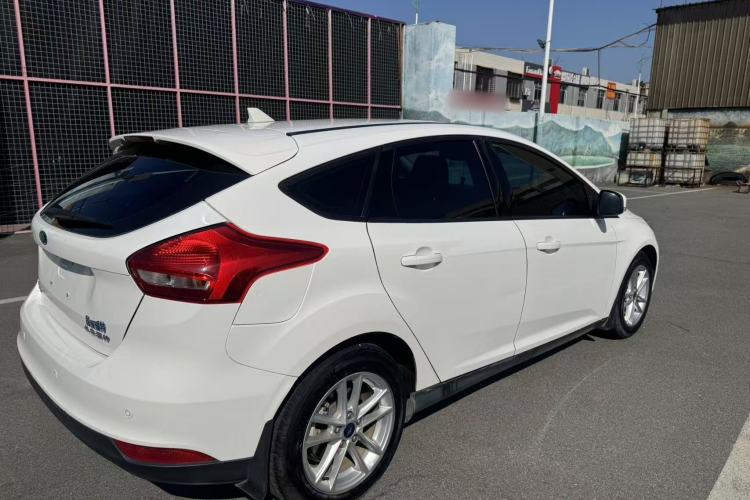 Used Ford Focus 2017 Hatchback 1.6L Automatic Fashion Edition Smart Drive Version