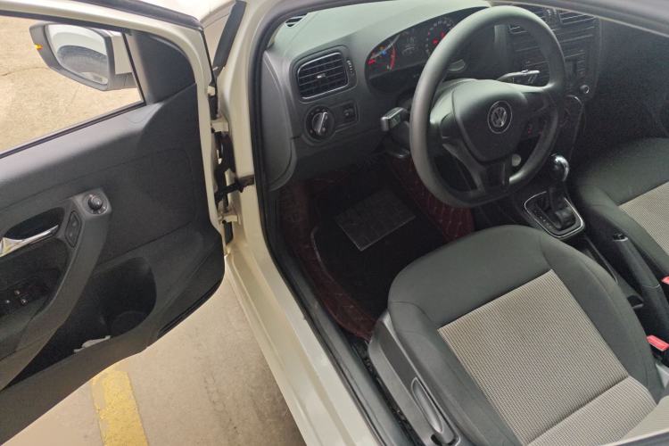 Used Volkswagen Polo 2016 1.4L Automatic Trendy Model
