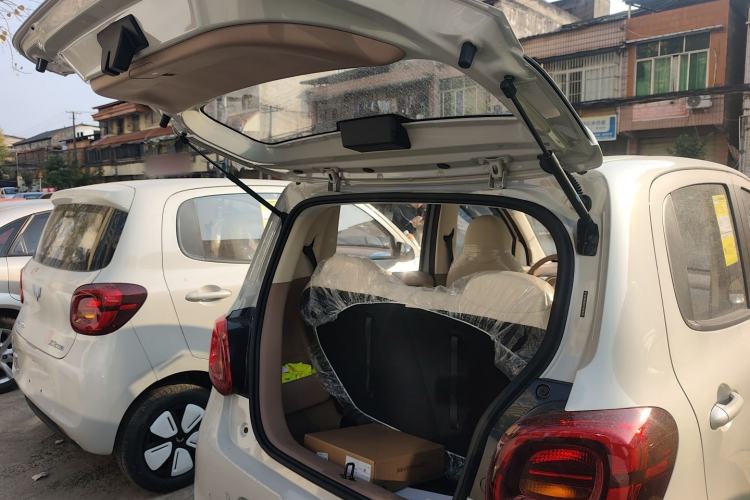 Used Wuling Hongguang MINIEV 2025 Four-Door Version Advanced Edition
