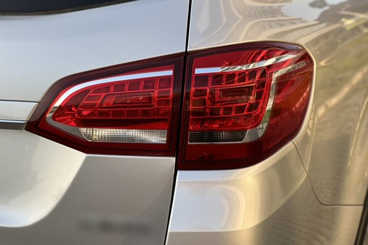 Used Haval H6 2014 Sport Version 1.5T Manual Two-Wheel Drive Elite Edition
