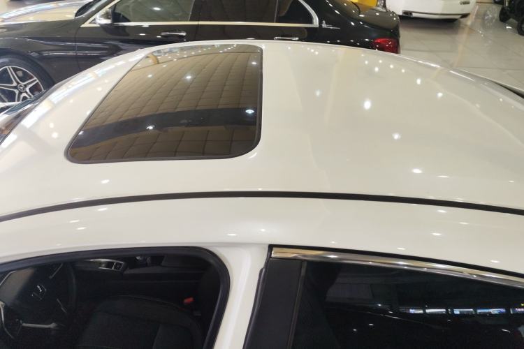 Used Honda Civic 2016 220TURBO CVT Prestige Edition
