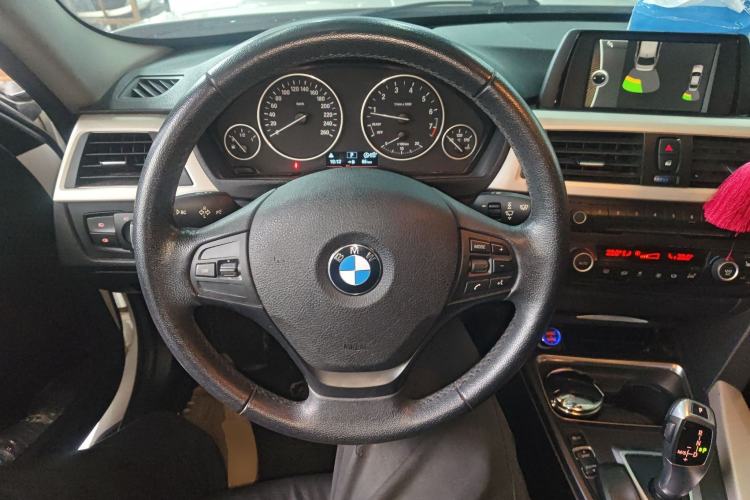 Used BMW 3 Series 2014 320i Sport Edition