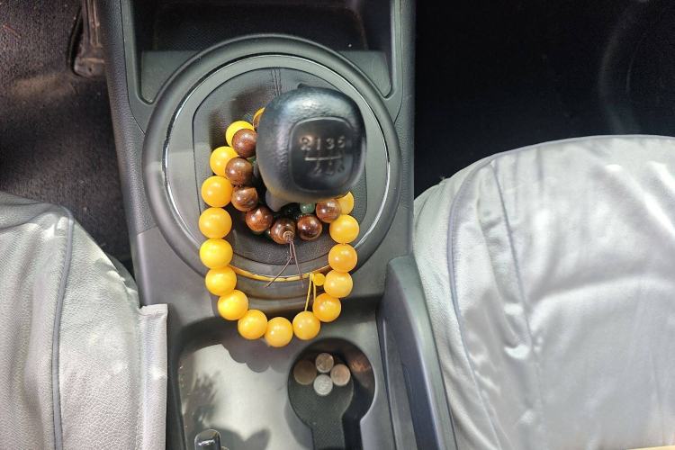 Used Kia Sportage R 2014 2.0L Manual Two-Wheel Drive GL Trim
