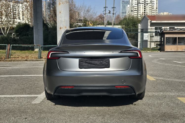 Used Tesla Model 3 2023 Long-Range All-Wheel-Drive Version