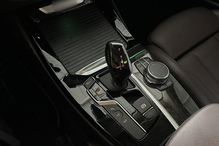 Used BMW X3 2020 xDrive30i Luxury Model with M Sport Package
