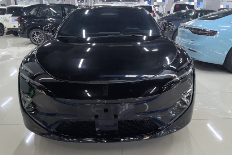 Used  12 2025 Ultra Extended-Range Edition
