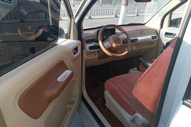 Used Wuling Hongguang MINIEV 2024 3rd Generation 215km Youth Edition

