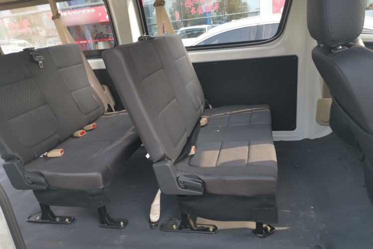 Used Chana Ruixing EM80 2023 Side-Hinged 6-Seater Comfort Version 38.7 kWh