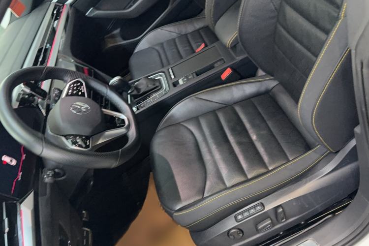 Used Volkswagen FAW-Volkswagen CC 2024 380TSI Striking Edition
