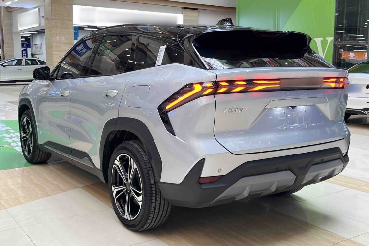 Used  L7 2025 EM-i 115km Exploration+ Edition