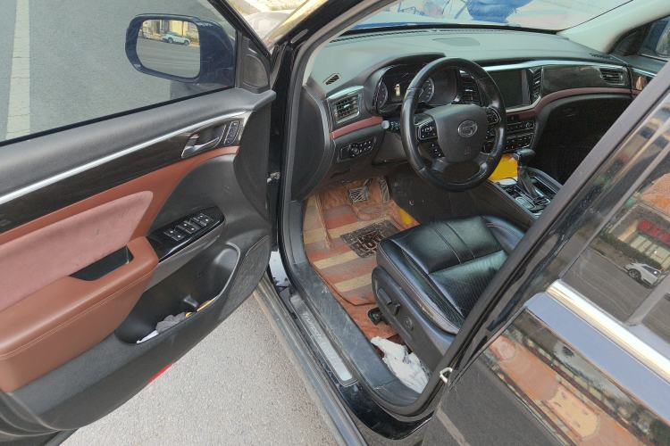 Used GAC Trumpchi GS8 2017 320T Four-Wheel Drive Luxury Smart Connectivity Version (7 Seats)
