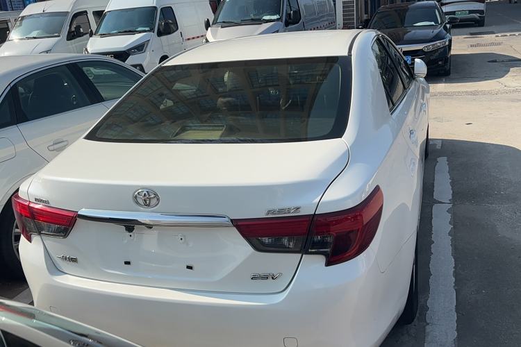 Used Toyota Reiz 2013 2.5V Elite Edition
