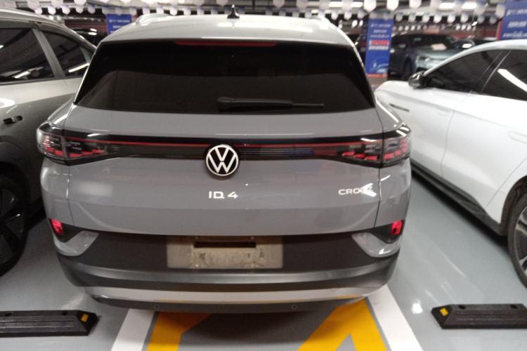 Used Volkswagen ID.4 CROZZ 2021 Long-Range PURE+ Two-Wheel Drive Version
