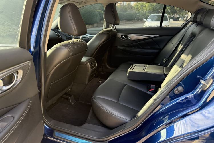 Used Infiniti Q50L 2015 2.0T Enjoyment Edition
