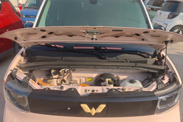 Used Wuling Hongguang MINIEV 2021 Macaron Premium Model – Lithium Iron Phosphate
