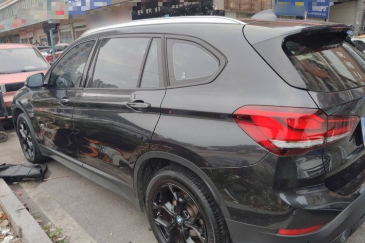 Used BMW X1 2021 Restyled sDrive25Li Leading Edition
