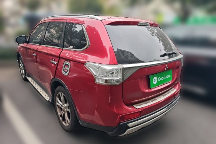 Used Mitsubishi Outlander (Import) 2014 2.4L 4x4 Deluxe Value Edition 5 Seats
