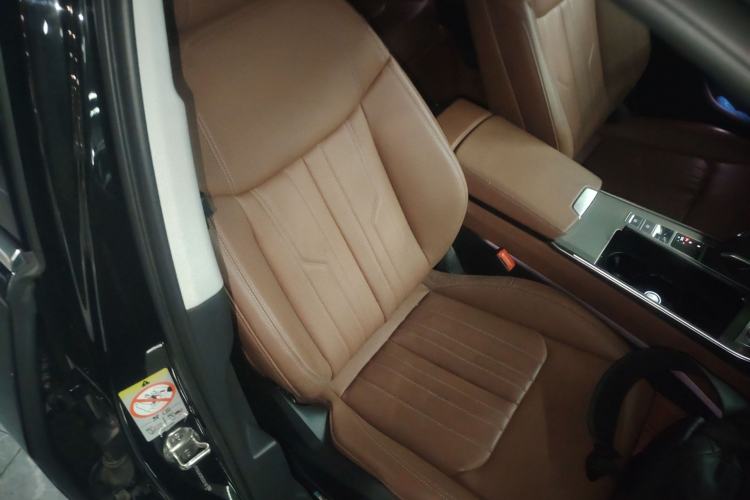 Used Audi A6L 2024 45 TFSI Prestige Elegant Edition
