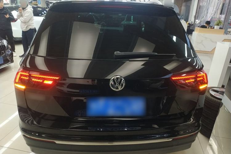 Used Volkswagen Tiguan 2018 330TSI All-Wheel-Drive Innovation Model
