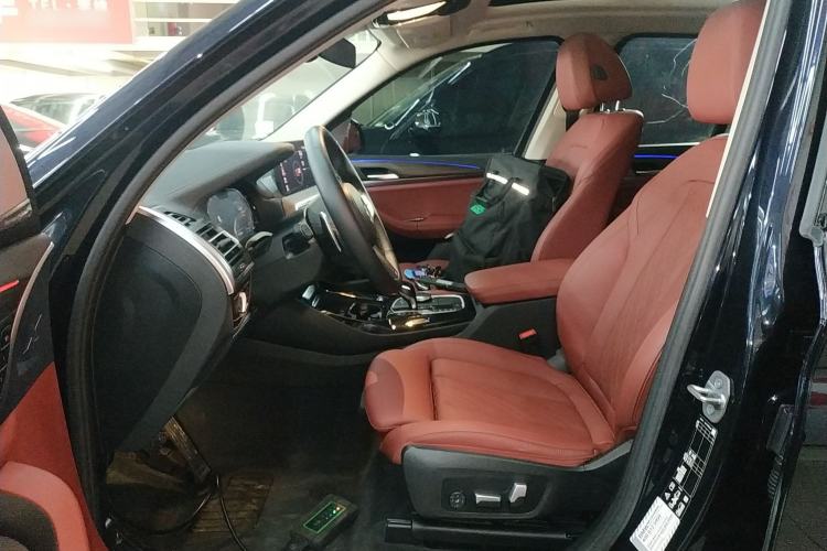 Used BMW X3 2022 Second Facelift xDrive30i Leading Edition M Night Sky Package