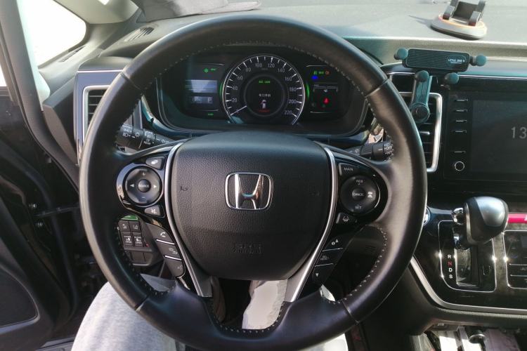 Used Honda Elysion 2019 2.0L Hybrid Luxury Edition
