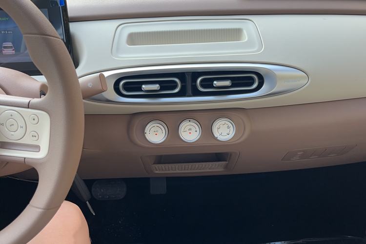 Used Wuling Hongguang MINIEV 2025 Four-Door Version Advanced Edition
