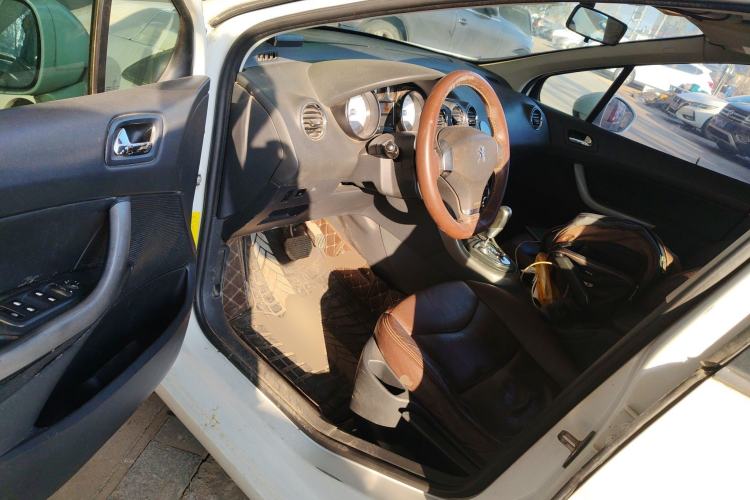 Used Peugeot 408 2013 2.0L Automatic Comfort Edition