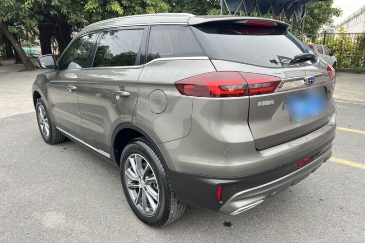 Used Geely Auto Emgrand X7 Sport 2018 1.8TD Automatic Two-Wheel Drive Zhiya Model
