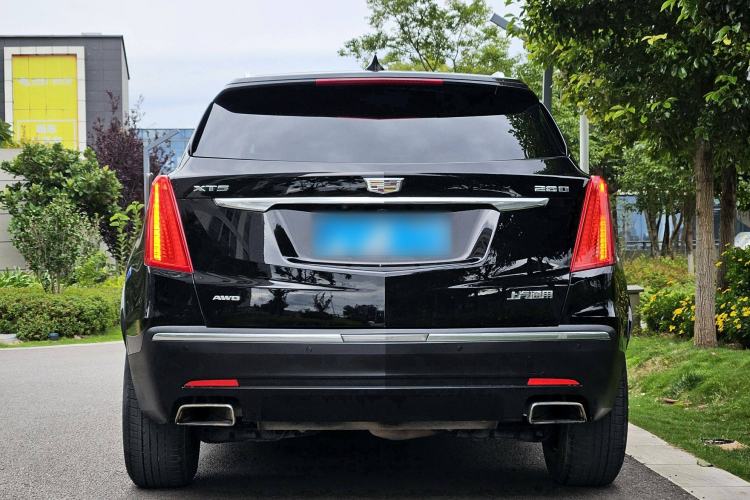 Used Cadillac XT5 2016 28T Four-Wheel Drive Luxury Model
