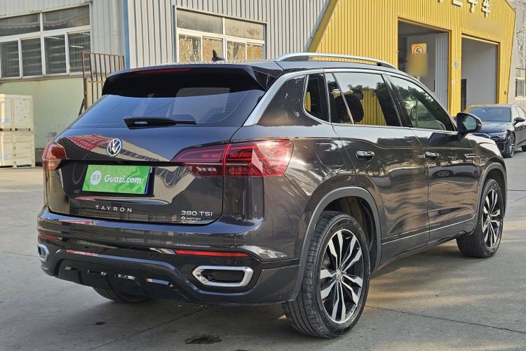 Used Volkswagen Tayron 2021 380TSI All-Wheel Drive R-Line Connected Version
