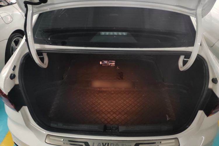 Used Volkswagen Lavida 2023 200TSI DSG Starry Full-Comfort Edition
