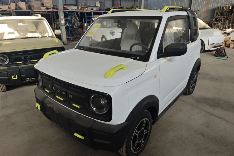 Used  Panda 2025 210km Panda Rider
